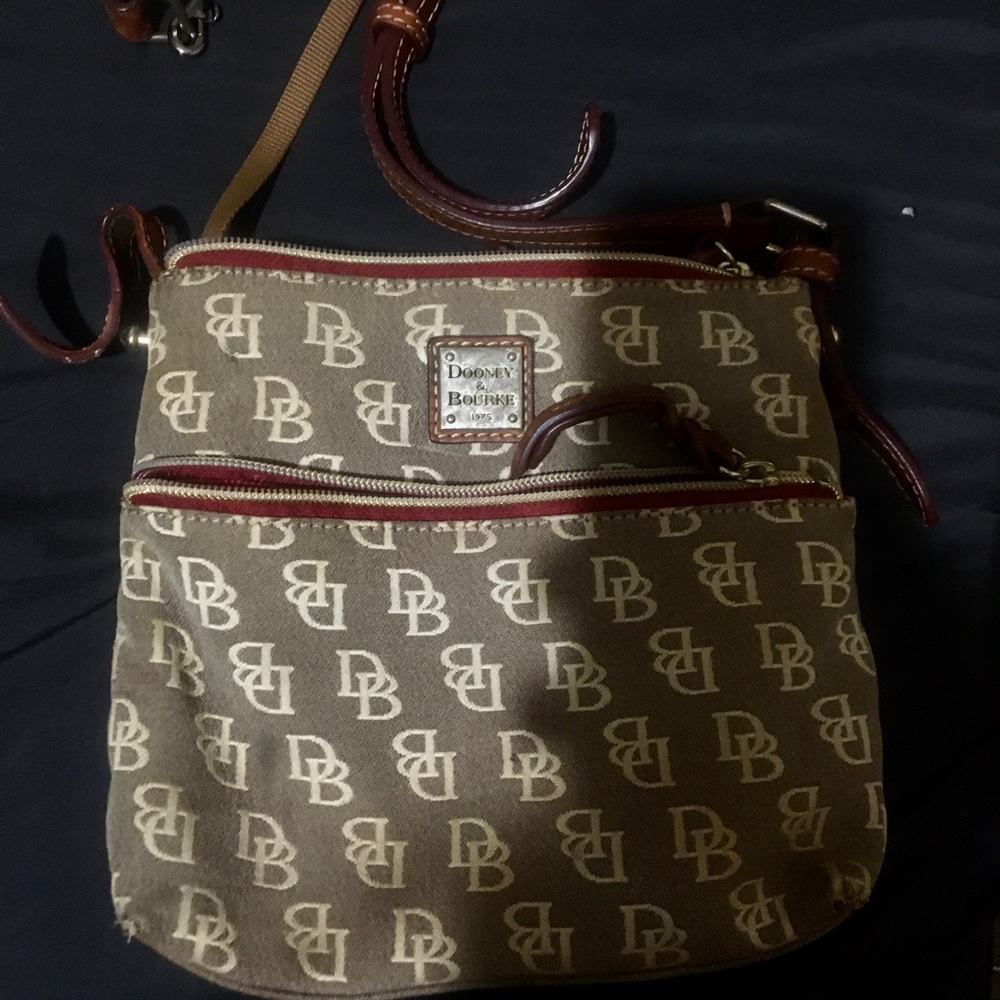 Vintage Dooney and Bourke Crossbody Bag